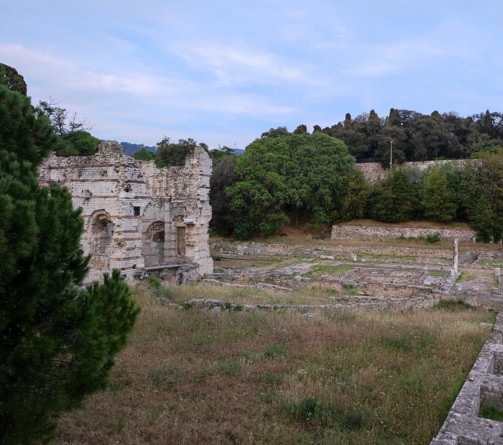 Les ruines des arenes de cimiez